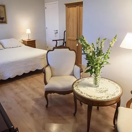 Couette-café Anita's 3*